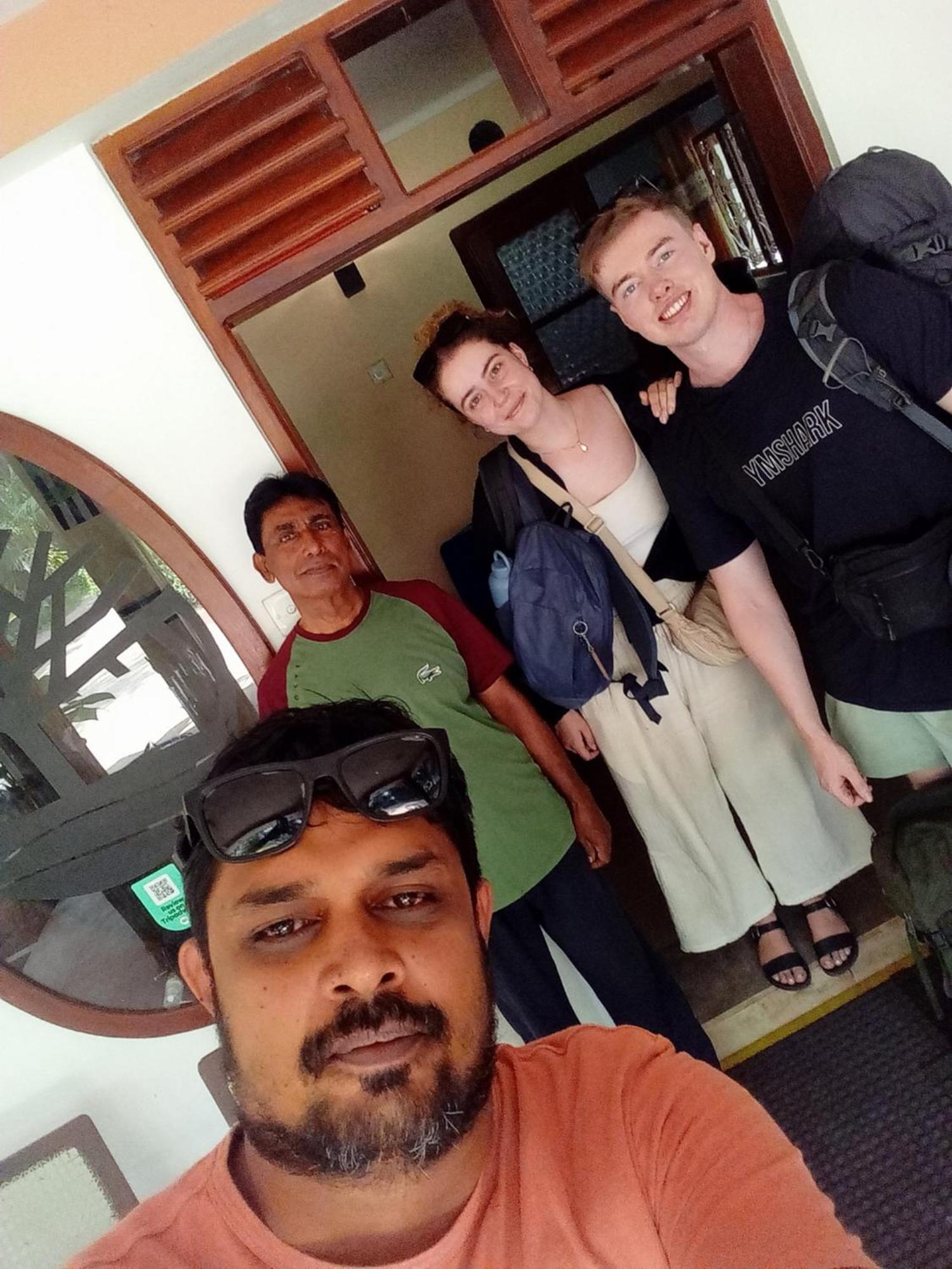 Leopard City Hostel Yala Тіссамахарама Екстер'єр фото